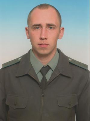 Прикордонник з Мукачева, що загинув на Сході, закінчив УжНУ і був курсантом (ФОТО)