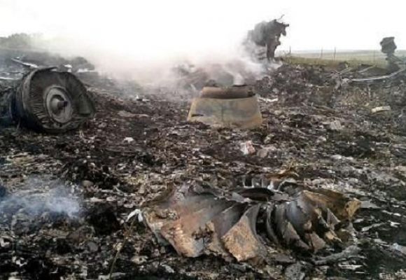У Мукачеві оголошено дні жалоби за загиблими пасажирами літака авіакомпанії “Малазійські авіалінії”