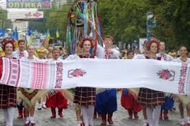 "Карпатський Вавилон" в Ужгороді відкриється костюмованою карнавальною ходою у національних вбраннях