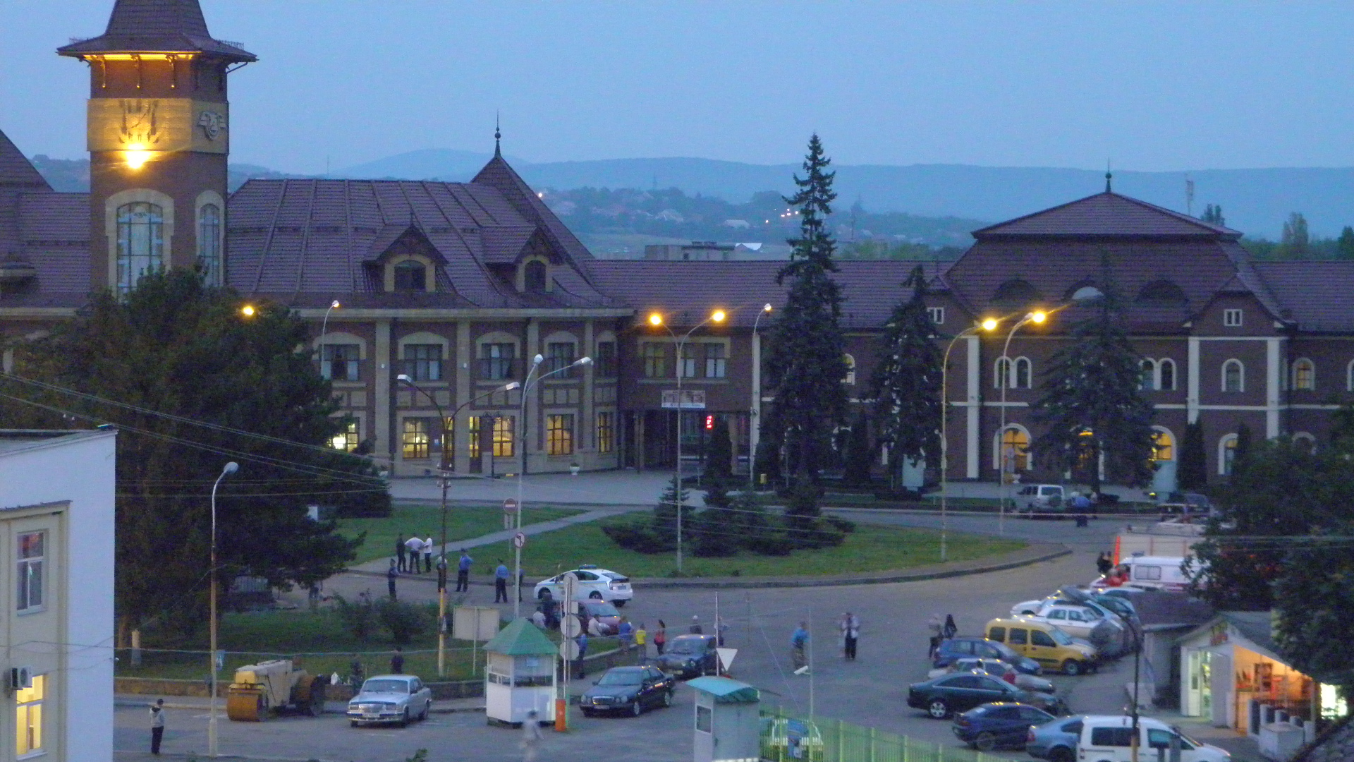 Разом із вокзалом в Ужгороді, за 15 хвилин чоловік з Луганщини встиг "замінувати" ще й вокзали в Рівному та Тернополі