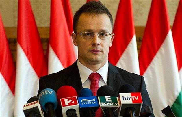 Завтра на Закарпаття приїжджає міністр зовнішньої економіки та закордонних справ Угорщини Петер Сійярто