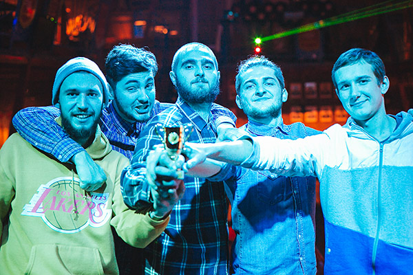 Міжнародний день КВН-у в Ужгороді відзначили вечіркою з розіграшем Кубку з "Бліц КВН-у"