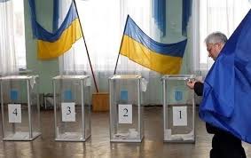 В Ужгороді всі виборчі дільниці відкрилися вчасно