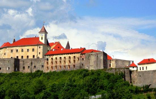 Мукачівський замок "Паланок" з початку року відвідали 46 тисяч туристів