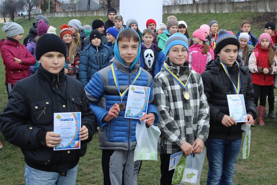 Традиційна першість області зі спортивного орієнтування на призи від Святого Миколая пройшла у Мукачеві (ФОТО)
