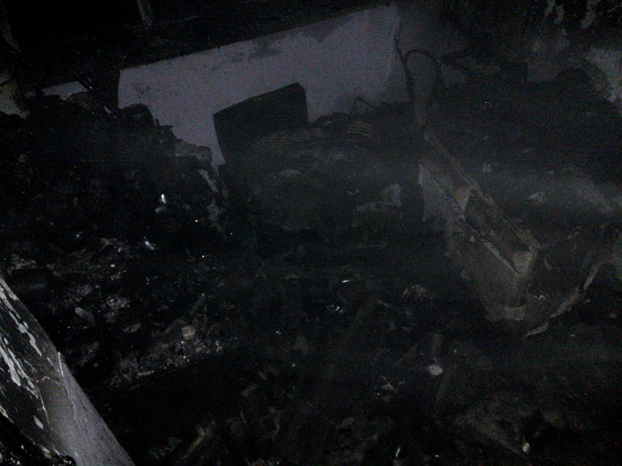 У пожежі на Іршавщині загинув господар будинку, дружина  – в реанімації з 60% опіків (ФОТО)