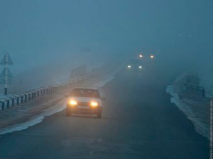 На Закарпатті прогнозують погіршення погодніх умов: ожеледиця, тумани, в горах – сильні опади 