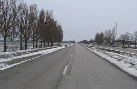 Дорожники Закарпаття завершили ремонти шляхів і почали їх зимове утримання