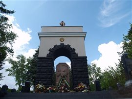 В Ужгороді на засіданні виконкому вирішуватимуть, чи ховати полеглих на Сході на міському кладовищі Кальварія