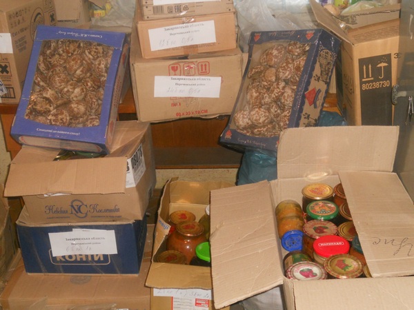 На Схід для бійців 128-ї бригади із Перечинщини відправили продукти та теплий одяг (ФОТО)