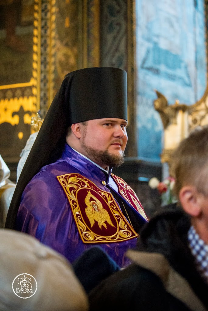 Єпископ Закарпатської єпархії УПЦ КП здасть кров для поранених українських вояків