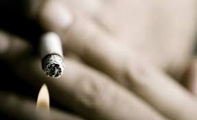 Минулого року на Закарпатті 23% людей старше 12 років мали шкідливу звичку курити