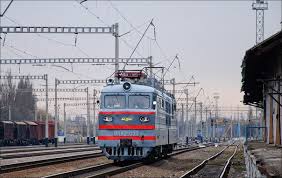 На травневі свята збільшили кількість додаткових поїздів до Ужгорода