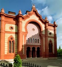 У приміщенні Закарпатської обласної філармонії планують реставрацію скляного мозаїчного куполу (ВІДЕО)
