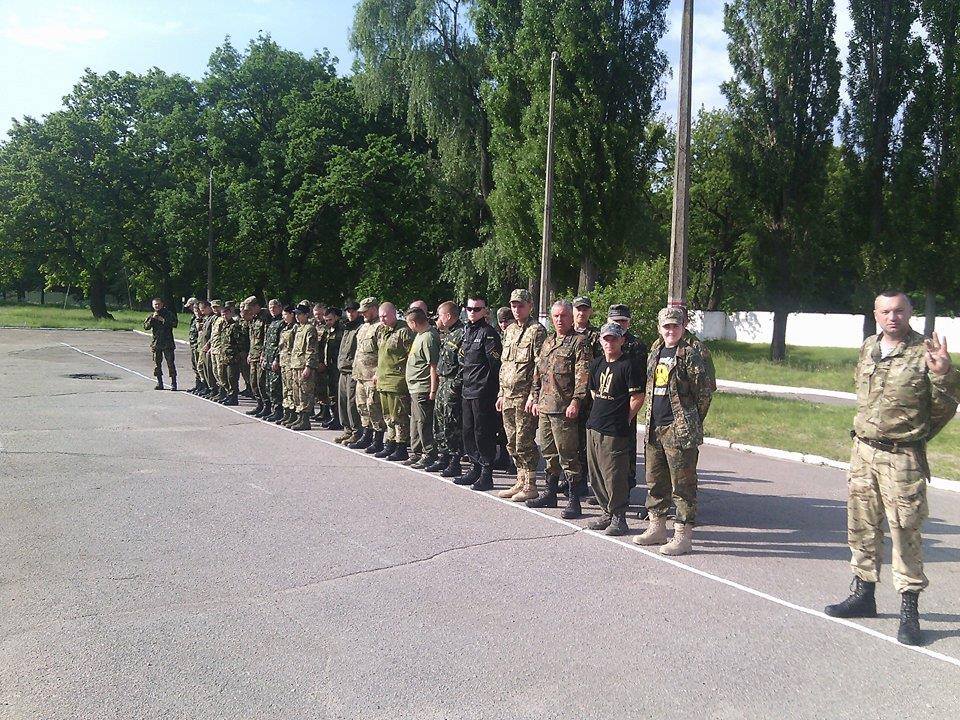 Завершується легалізація першої групи "Карпатської Січі" у складі 93-ї механізованої бригади (ФОТО)