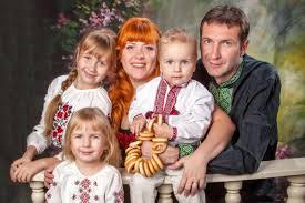 В Ужгороді проведуть родинне свято "Від дерева роду зростає пагіння"