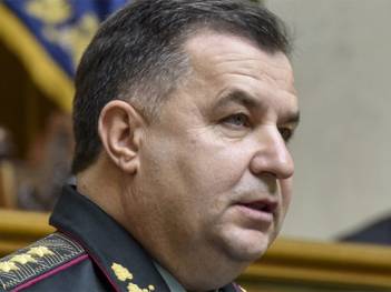 Міністр оборони Полторак сказав, що приїде на Закарпаття завтра, а не в понеділок