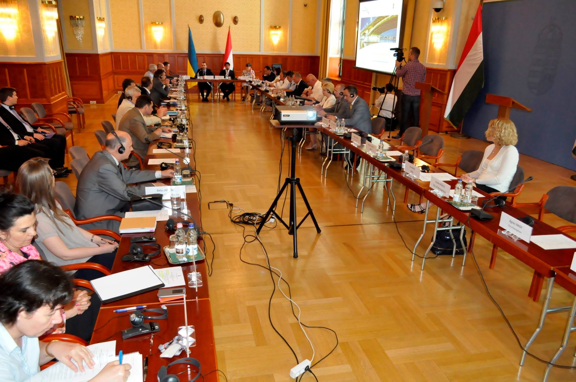 У Будапешті представники закарпатської влади спільно з угорцями говорили про поліпшення якості води та утилізації відходів(ФОТО)