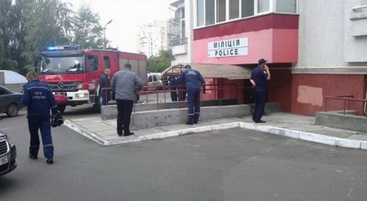 Львівська міліція, всупереч позиції МВС України, стверджує, що вибухи на дільничних пунктах не пов