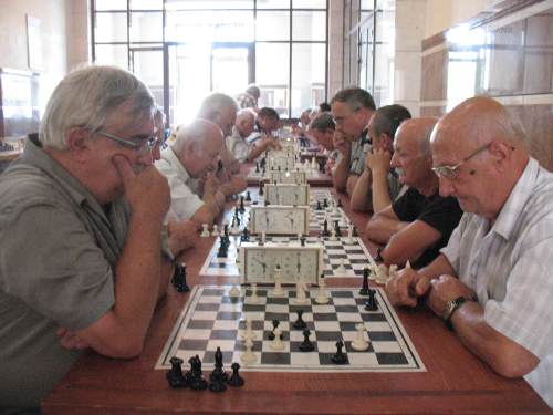 В Ужгороді шахісти з усієї області змагалися за перемогу у 10-му ювілейному турнірі памяті ім. Кірпи (ФОТО)