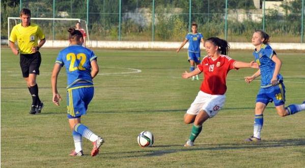 Українська жіноча збірна перемогла в Берегові угорських футболісток з рахунком 2:1 (ФОТО)