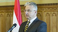 Угорський віце-премєр Шемьєн закликав закарпатських угорців приймати угорське громадянство і "бути в безпеці"