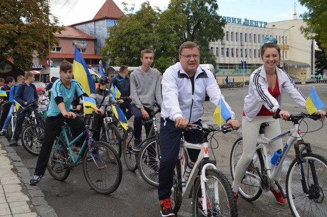 На Іршавщині велопробігом та туристичними змаганнями під звуки концерту відзначили Всесвітній день туризму (ФОТО)