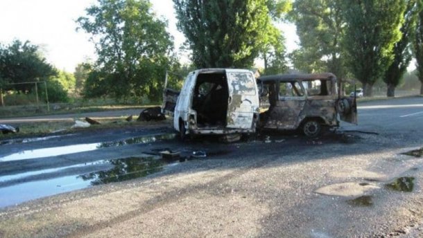 Попередньо встановлено, що водій авто "Правого сектора" Закарпаття, що загинув в ДТП на Дніпропетровщині, був тверезий – ТСН