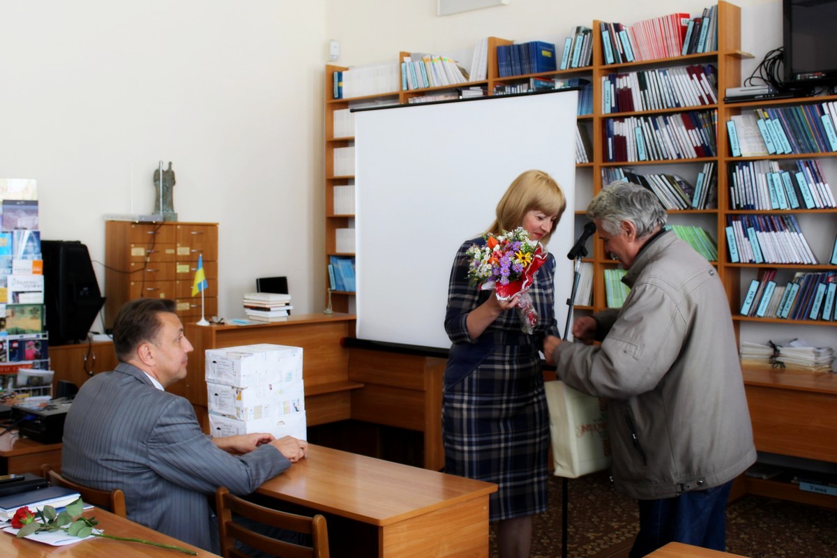 На Закарпатті майже півтисячі книгозбірень відзначили Всеукраїнський день бібліотек (ФОТО)