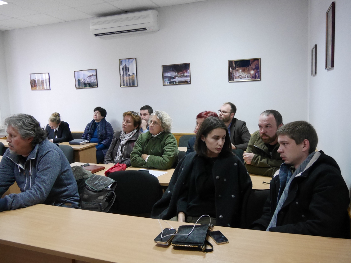 В Ужгородській міськраді відбувся "круглий стіл" з питань культурної спадщини (ФОТО)
