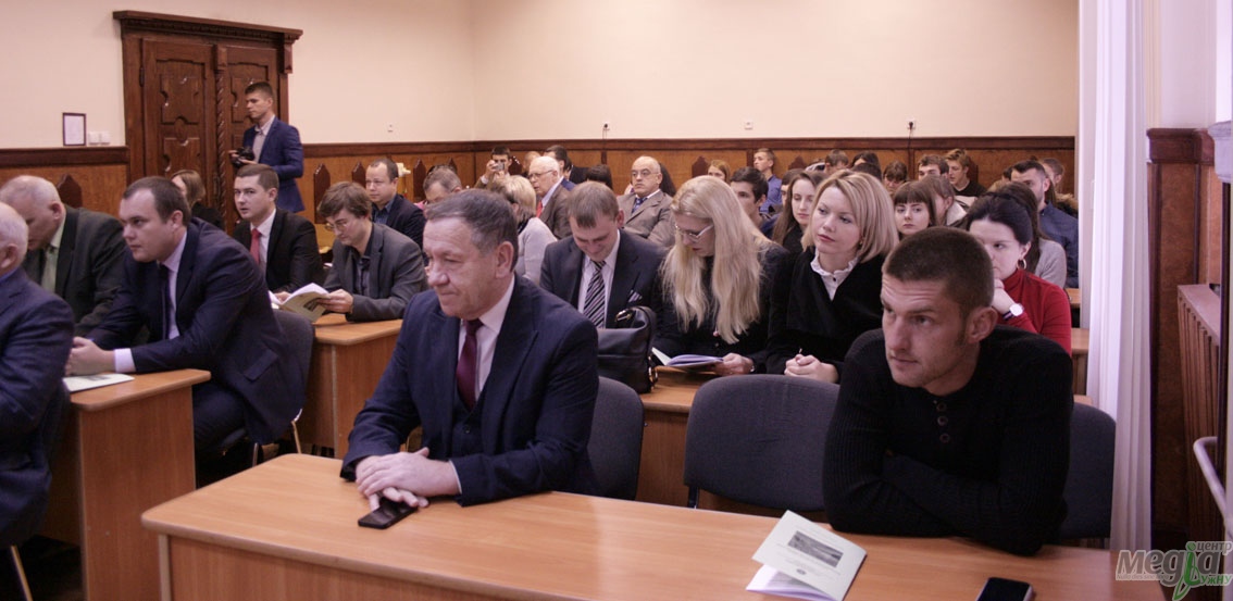 Правники України та закордоння зібралися в Ужгороді на міжнародній конференції 