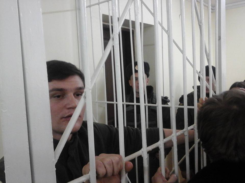 Суд в Ужгороді не дозволив відбирати кров і у Василя Малковича "Хорвата"
