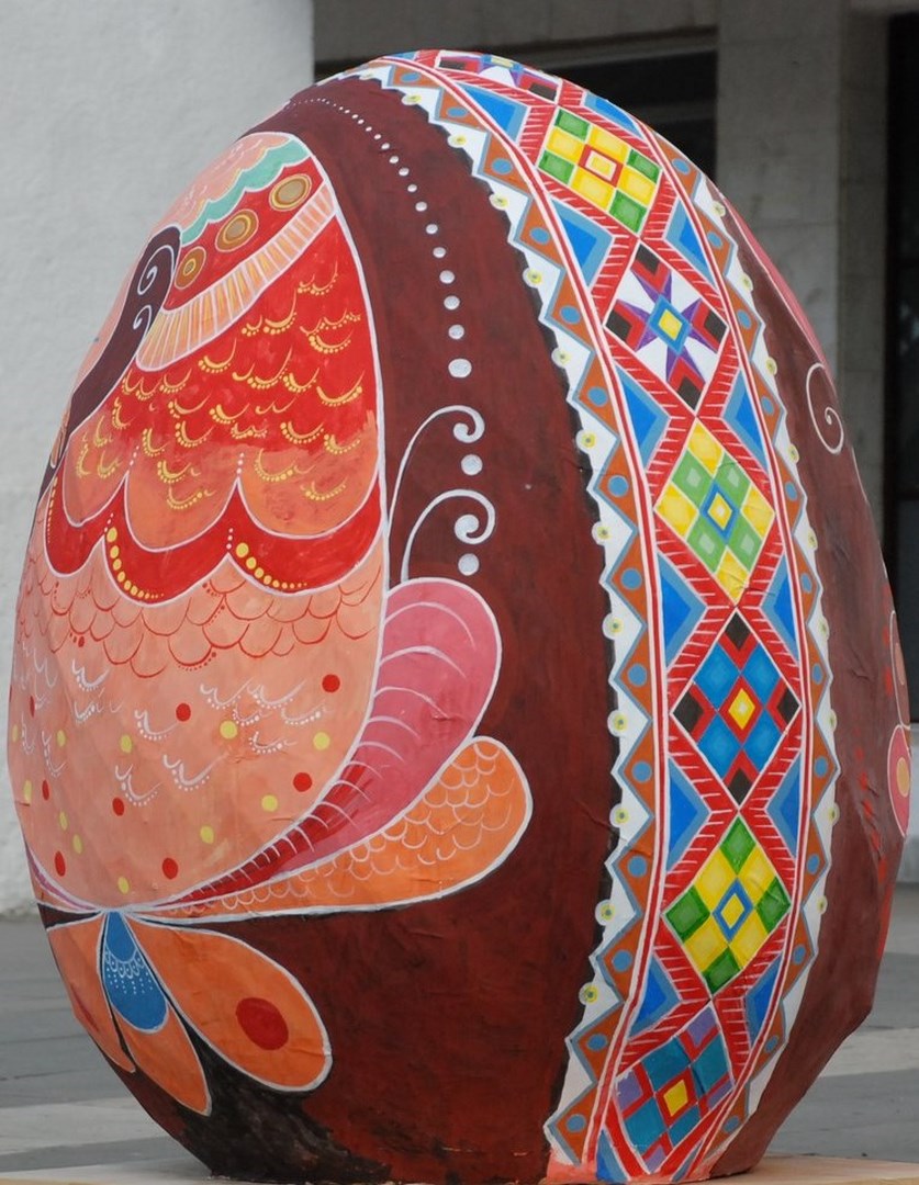 В Іршаві готуються до масштабного фестивалю писанок, де презентують понад 200 великодніх яєць