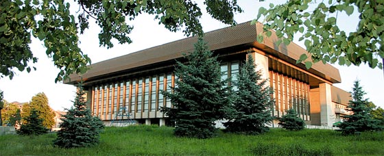 27 березня Закарпатський муздрамтеатр святкуватиме 70-річний ювілей
