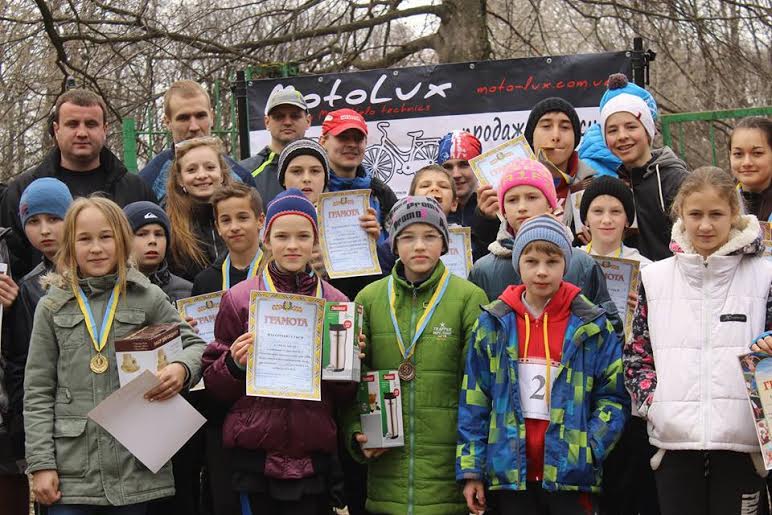 У Мукачеві започаткували змагання "Вертикальний забіг" (ФОТО)