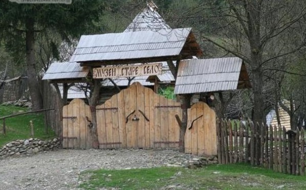 У Колочаві встановлять пам'ятний знак початку ІІ Світової війни на українських етнічних землях