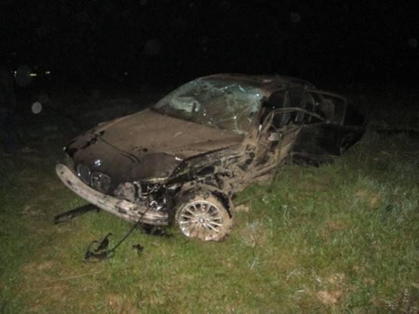 В аварії BMW на чеських номерах біля Буштина важко травмовані четверо хлопців (ФОТО)