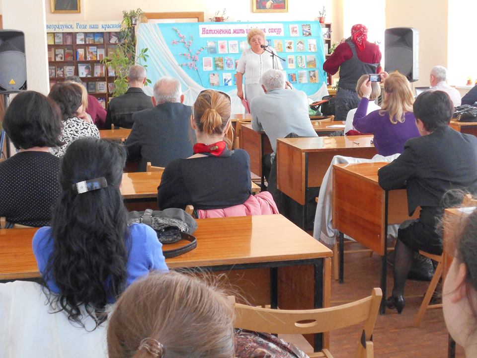 На Конгресі літераторів у Мукачеві зібрались учасники з різних областей (ФОТО)