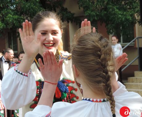 "Великодні гуляння" влаштували студенти в Ужгороді (ФОТО)