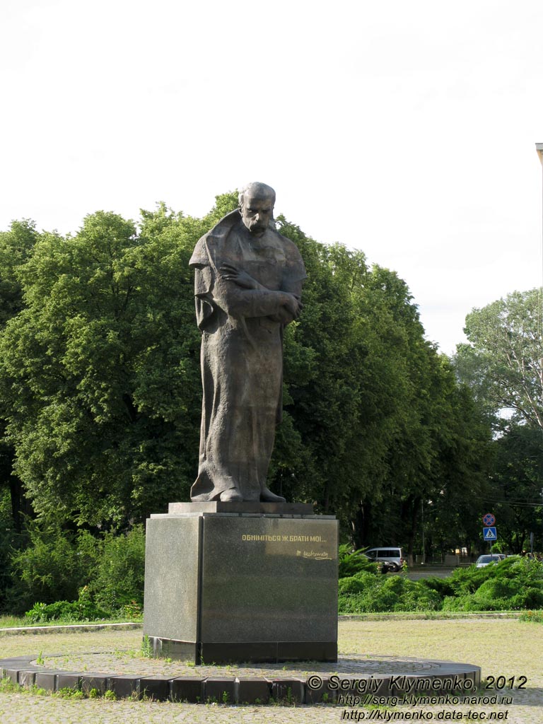 З нагоди річниці перепоховання Т. Шевченка у рідній землі в Ужгороді відбудеться віче