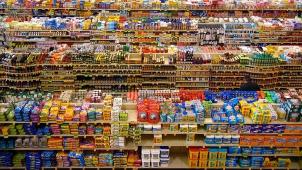 У торговій мережі роздрібної торгівлі на Закарпатті 53,7% магазинів – продовольчі