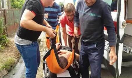 У Виноградові городяни відзняли шокуючу бездіяльність "поліцейських" в інциденті з жорстоким побиттям хлопця (ВІДЕО)