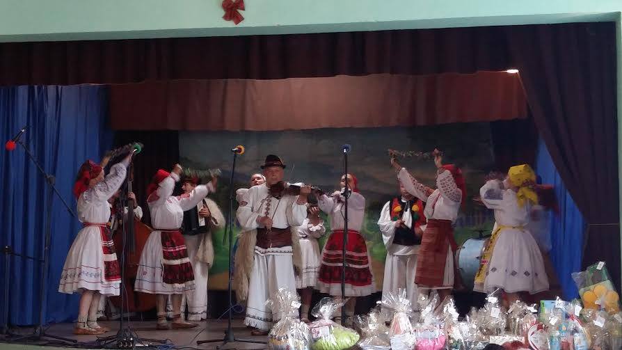 Традиційне мистецтво Закарпаття представили на Коліновських святкуваннях у Словаччині (ФОТО)
