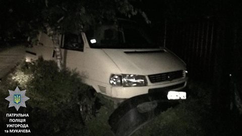У Мукачеві зловили водія, що втікав після спричиненої "п'яної" ДТП (ФОТО)