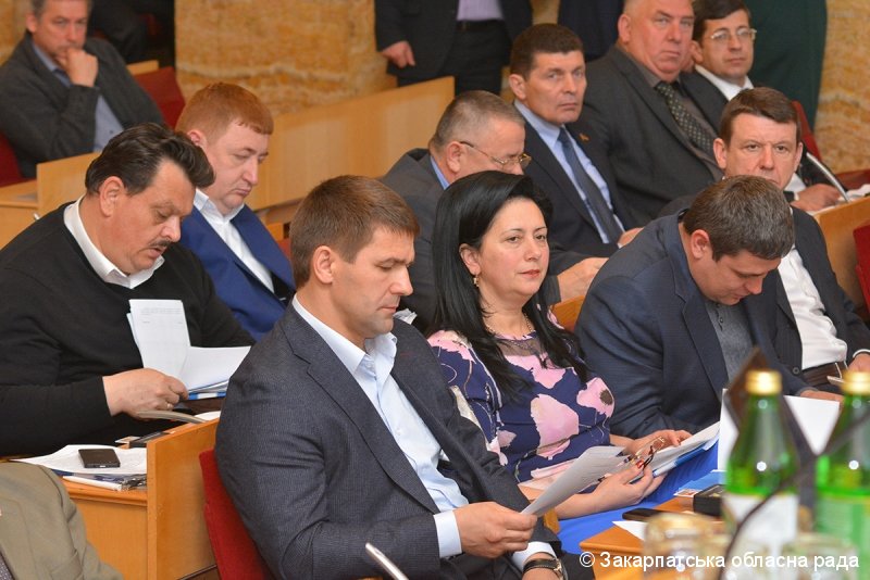 Закарпатські депутати ухвалили рішення про встановлення мораторію на підвищення цін за компослуги (ОФІЦІЙНО)