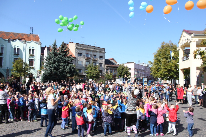 У Мукачеві для дошкільнят організували свято (ФОТО)