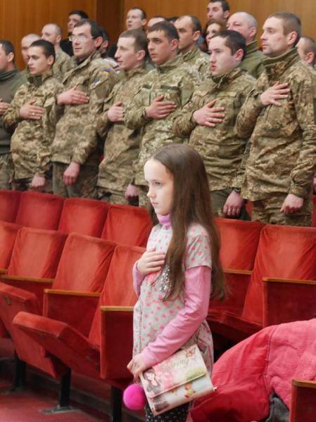 В Ужгороді ветерани війни на Донбасі відзначили День Соборності України концертом (ФОТО)