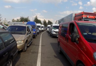 Пункти пропуску на кордоні зі Словаччиною штатно працюють, накопичення транспортних засобів не спостерігається – ДПСУ