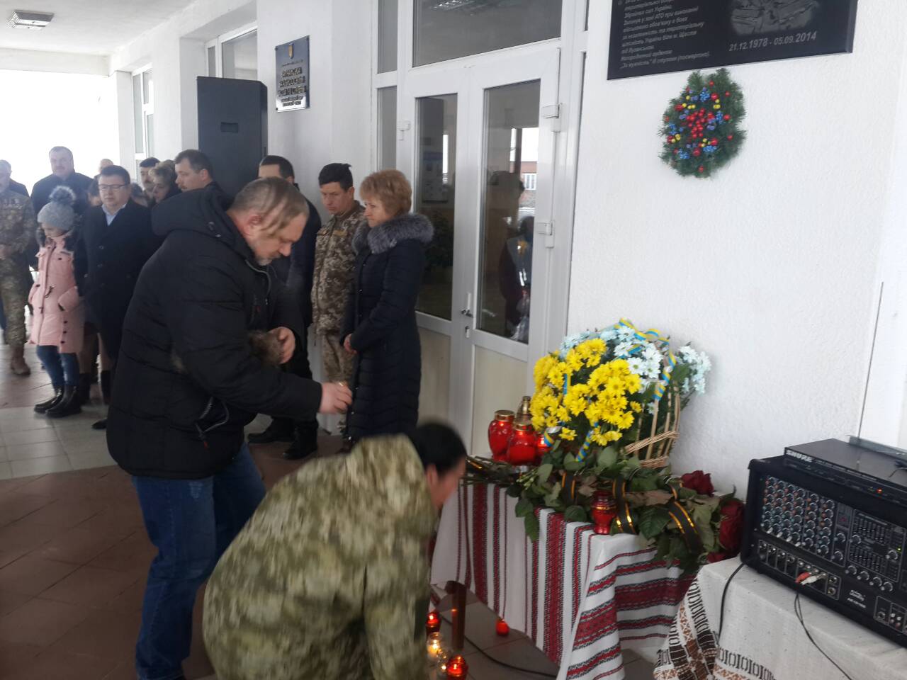 У Заріччі на Іршавщині відкрили меморіальну дошку добровольцю "Айдару" Юрію Королю (ФОТО)