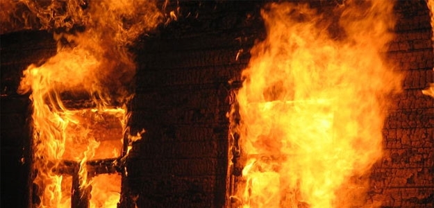 У пожежі в літній кухні на Тячівщині загинув літній чоловік
